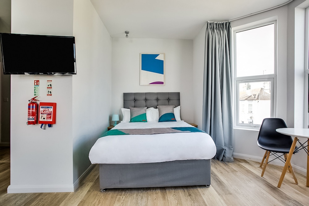 Family Apartment (Deluxe) - Photo 1