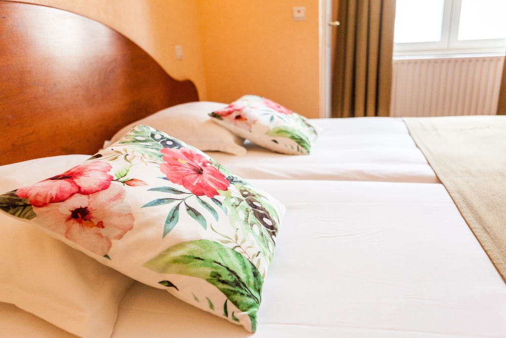Family Suite, Courtyard Area (2 adults + 2 children) photo 2