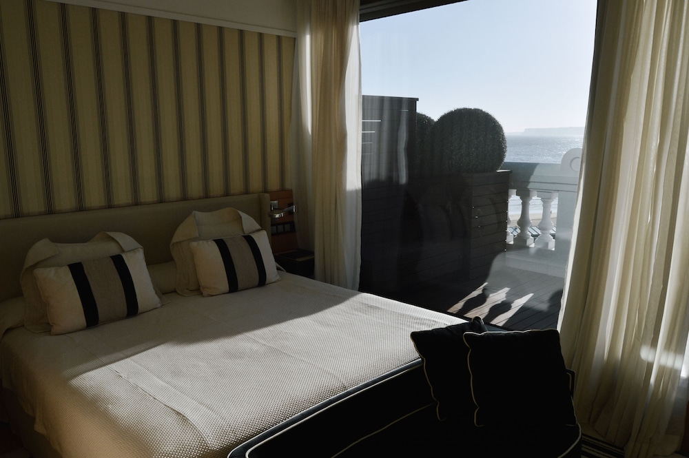 Double Room, 1 Queen Bed, Terrace, Beach View photo 2