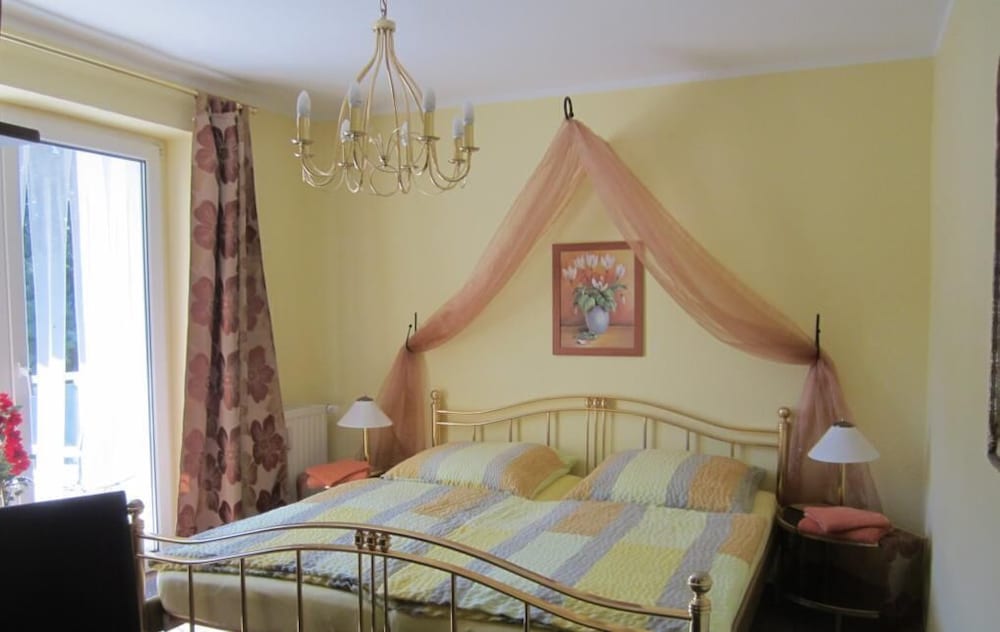 Double Room, Shared Bathroom photo 3