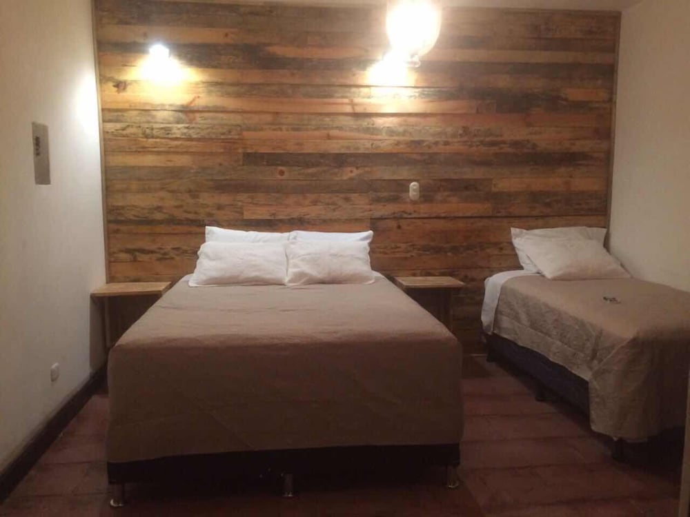 Economy Room, Multiple Beds, Non Smoking