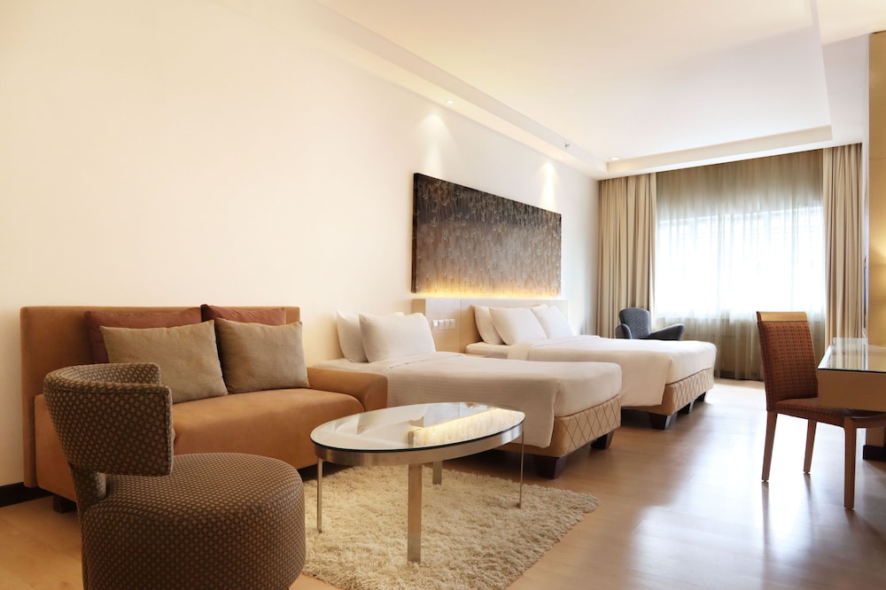 Executive Triple Room, Multiple Beds photo 3