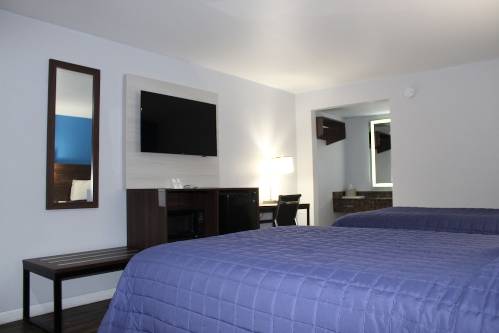 Deluxe Room, 2 Double Beds, Non Smoking photo 2