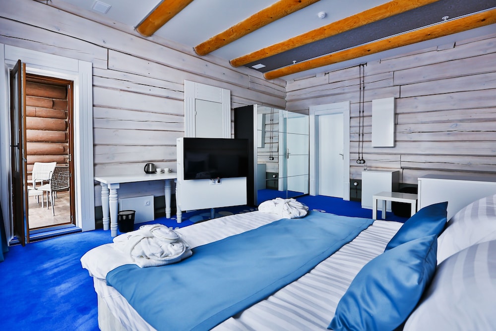 Junior Suite, Balcony photo 3