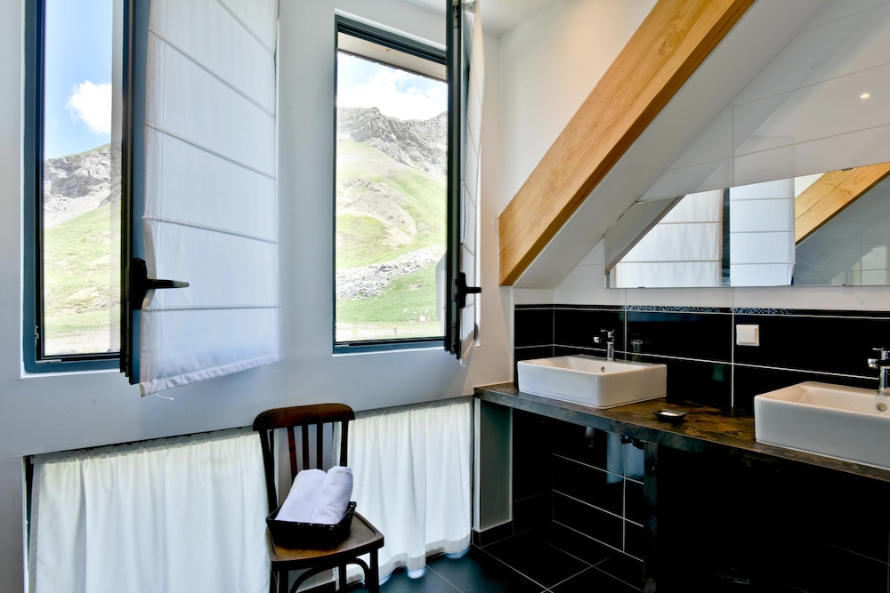 Panoramic Double Room photo 3