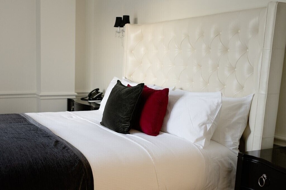 Superior Room, Non Smoking, Private Bathroom (1st Floor) photo 3