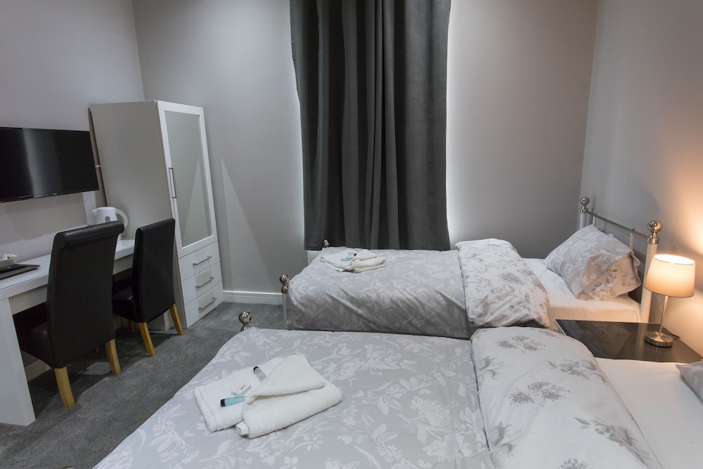 Twin Room, Ensuite - Photo 2