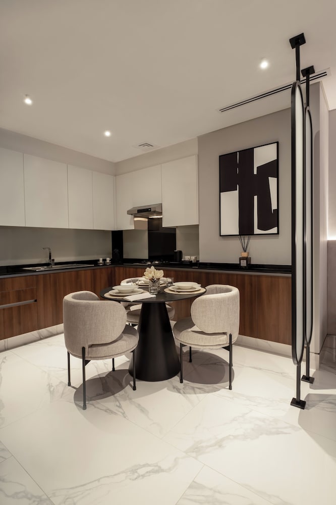 Deluxe Studio Apartment without Balcony photo 3