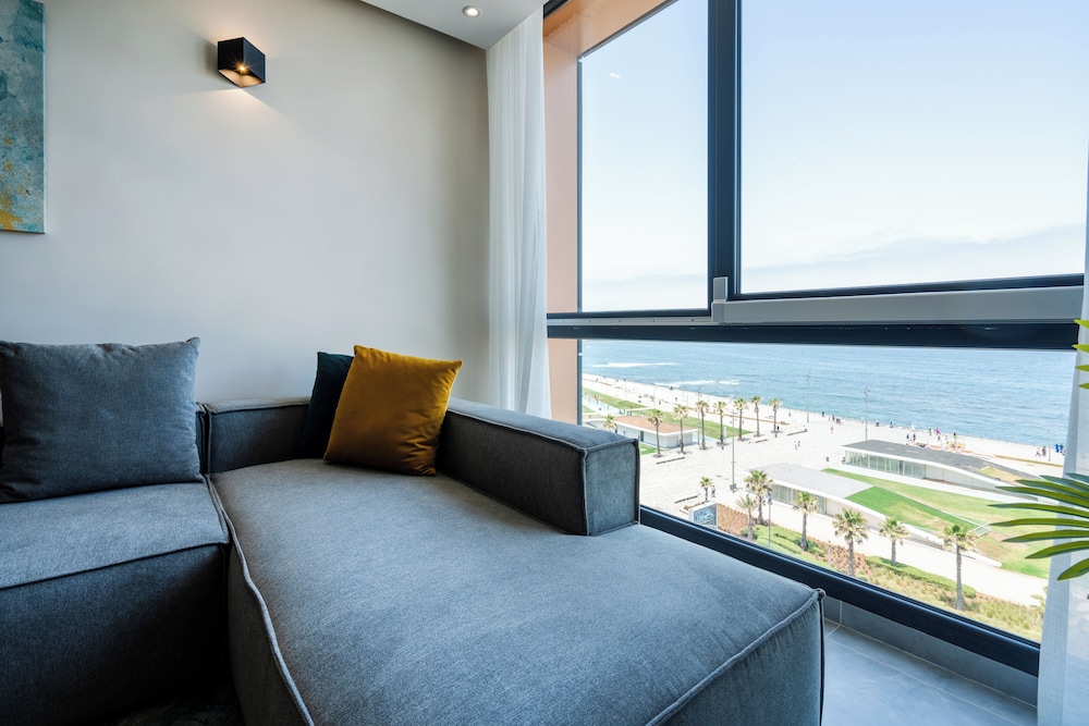 Luxury Penthouse, Ocean View