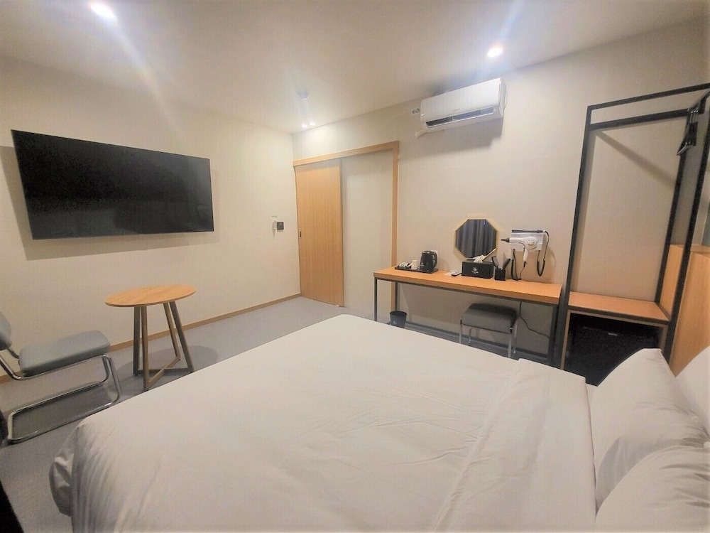 Deluxe Double Room - Photo 2