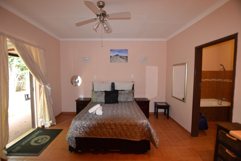 Basic Double Room, Private Bathroom