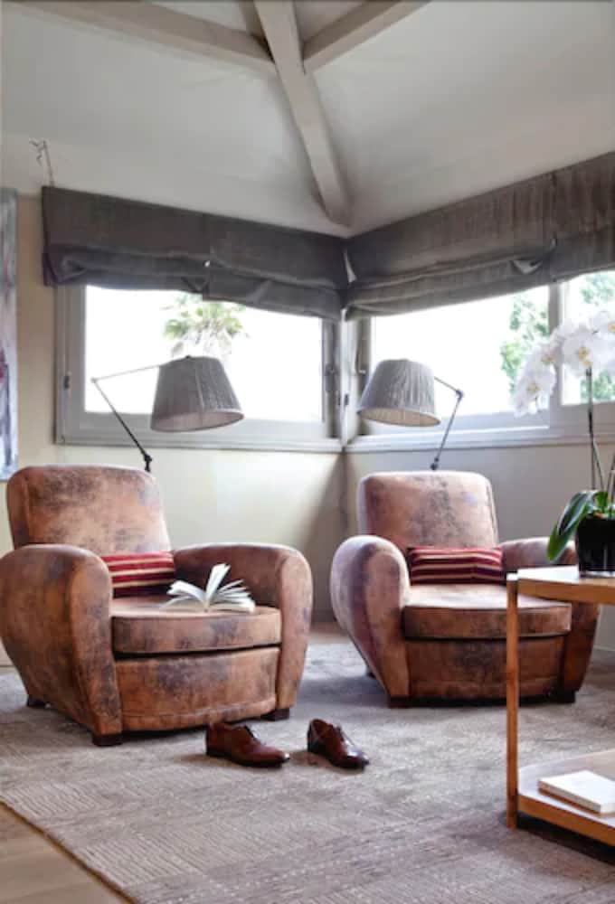 Superior Suite, 1 Bedroom, Mountain View, Garden Area