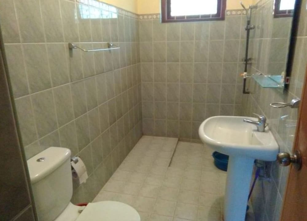 Triple Room, Shared Bathroom, River View photo 2