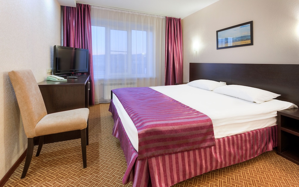Standard Double or Twin Room photo 1