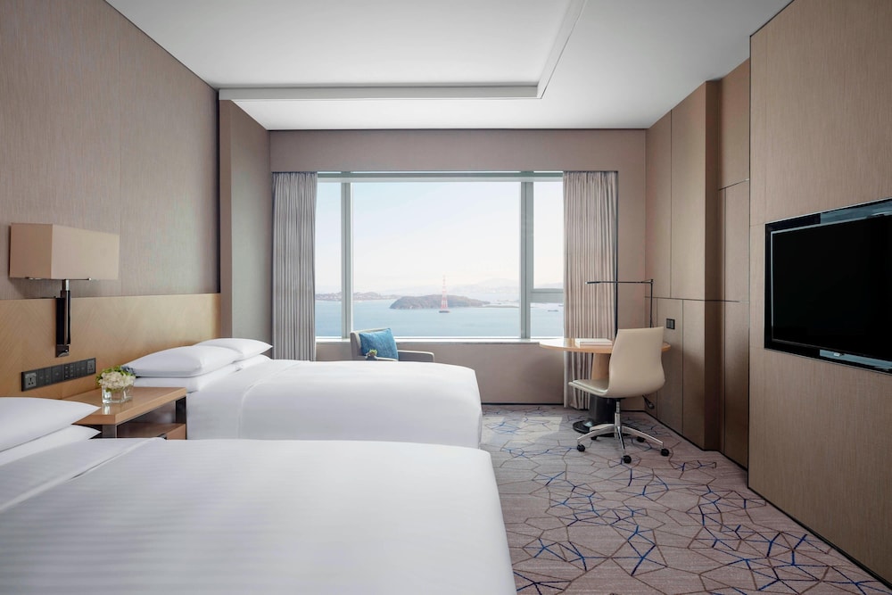 Executive Room, 2 Double Beds, Harbor View - Photo 1