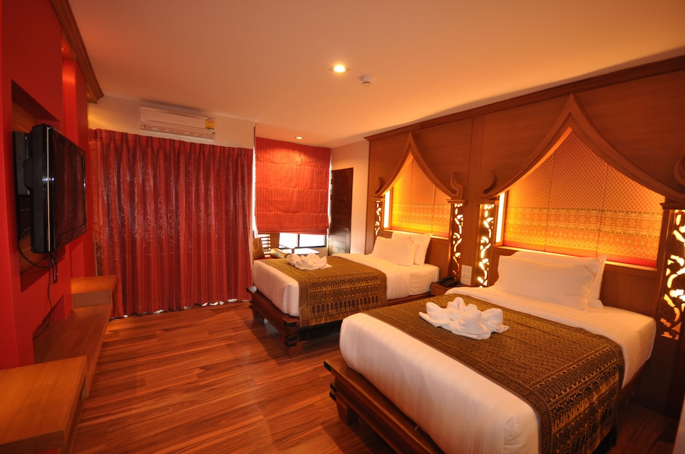 Superior Twin Room, 2 Twin Beds photo 3