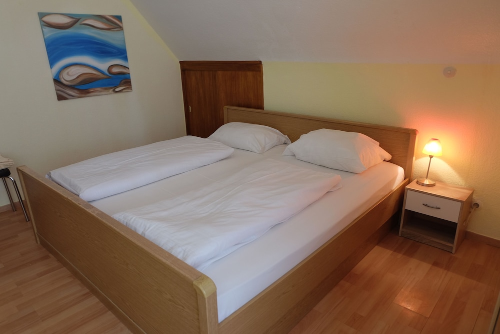 Standard Double Room photo 2