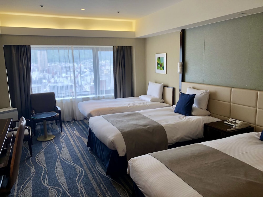 Deluxe Triple Room, Non Smoking (16-27F, Authentic floor) - Photo 1