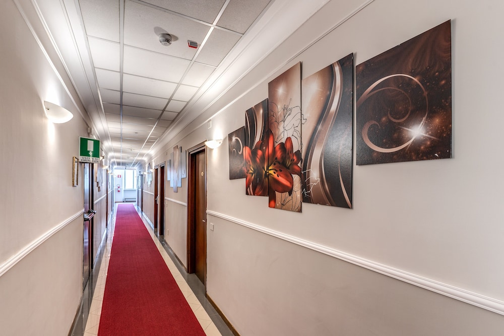 Hotel Ottaviano Augusto - Photo 65