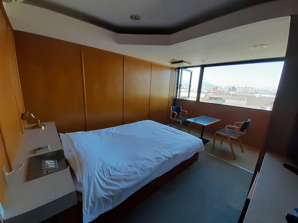 Deluxe Double Room with Shower Only