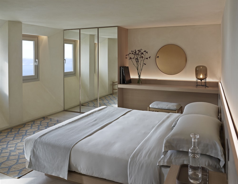 Suite (Aeolus)