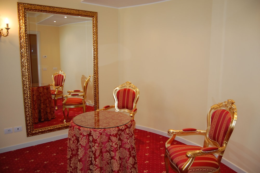 Master Suite photo 2
