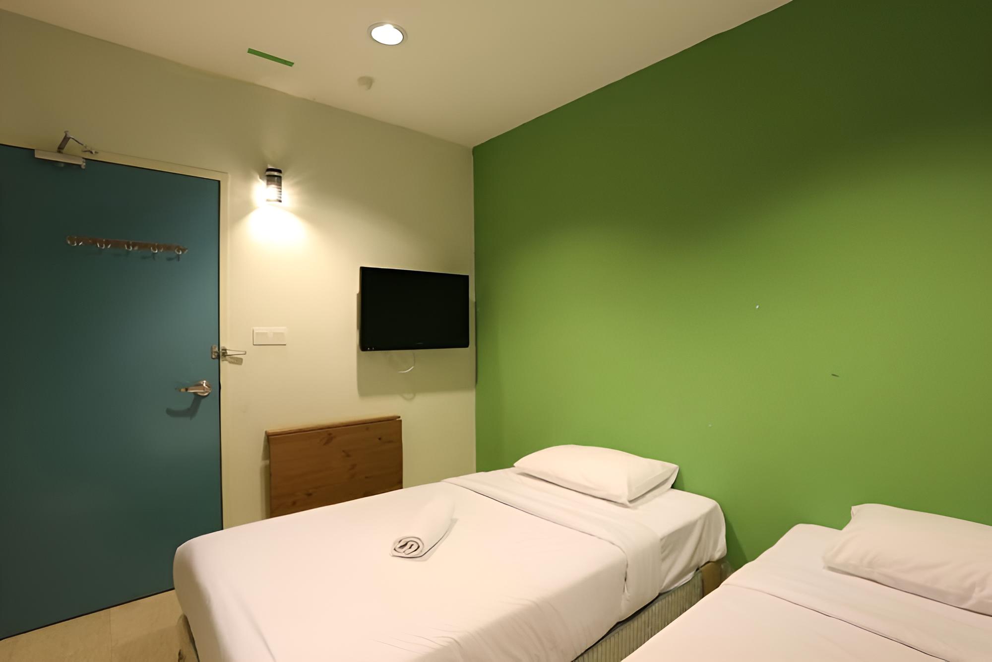 Standard Twin Room photo 1