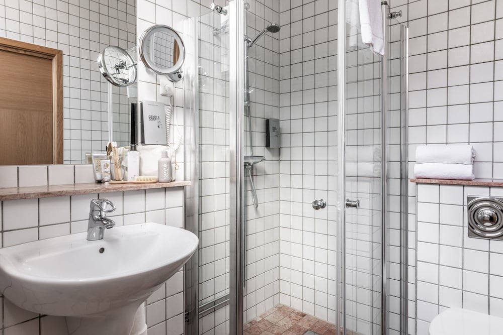 Standard Triple Room - Photo 5