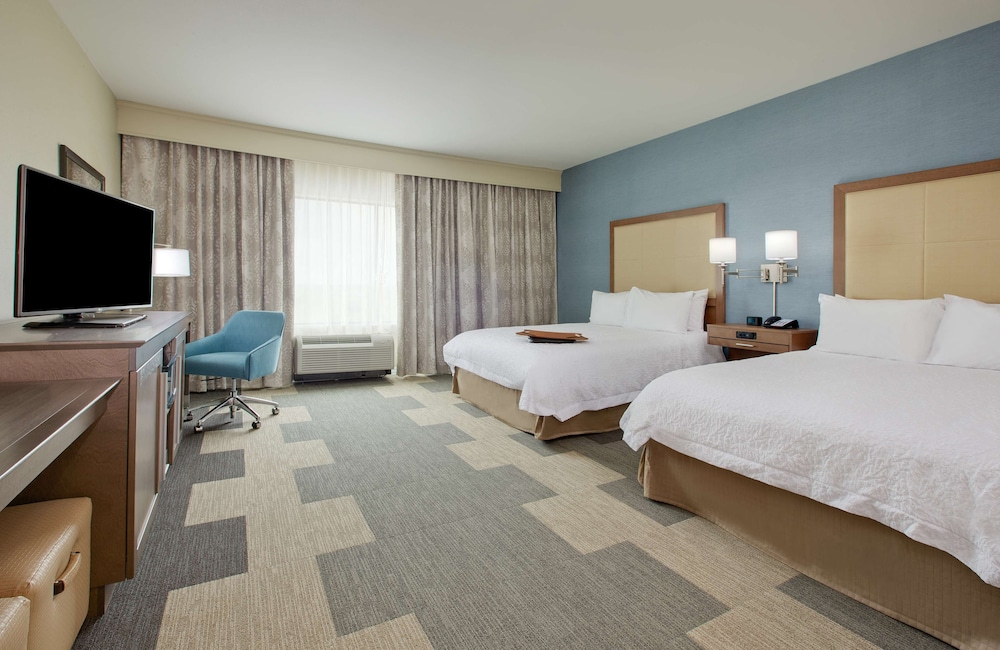 Room, 2 Queen Beds, Accessible, Non Smoking (Hearing Impaired)