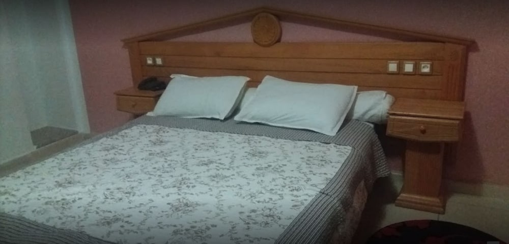 Double Room - Photo 2