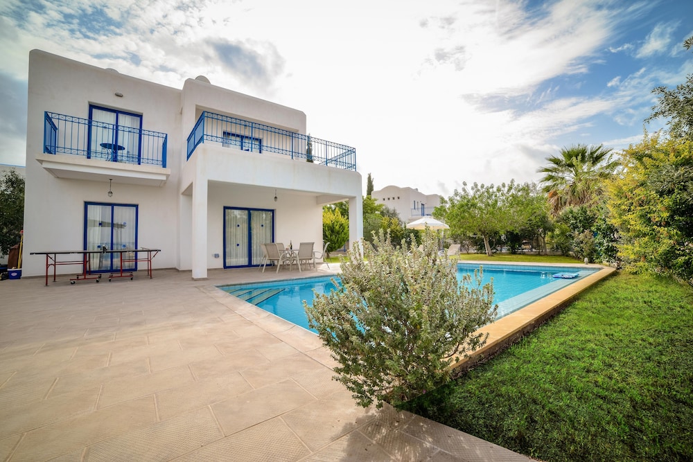 Villa 10 - Estia 3 Bedroom/Private Pool photo 2