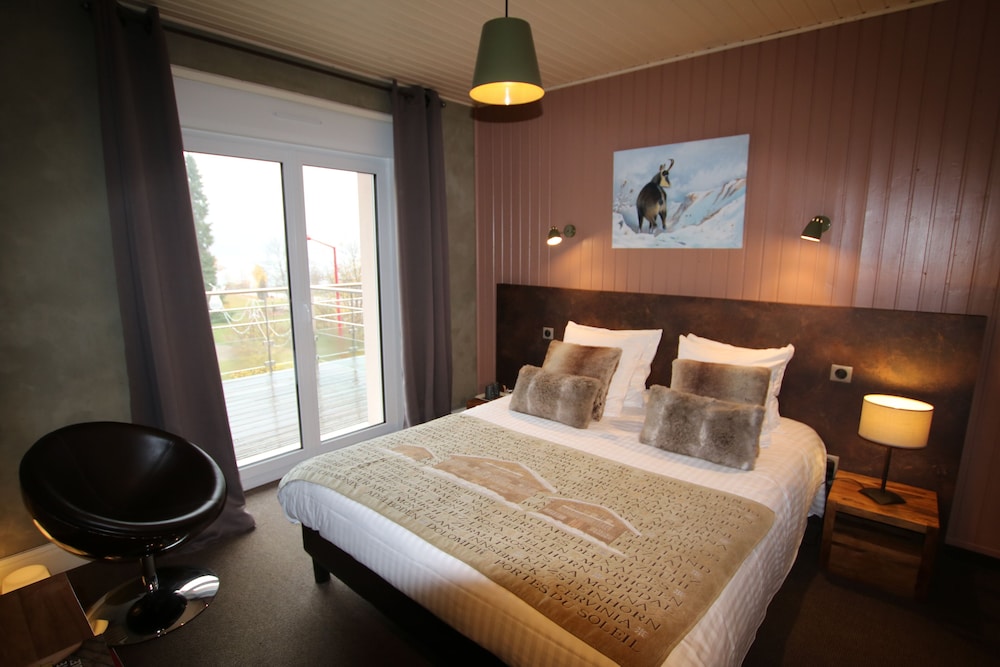 Classic Double or Twin Room, Balcony, Park View