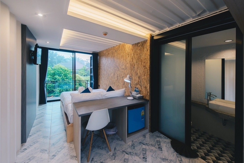 Deluxe Room, 1 Queen Bed