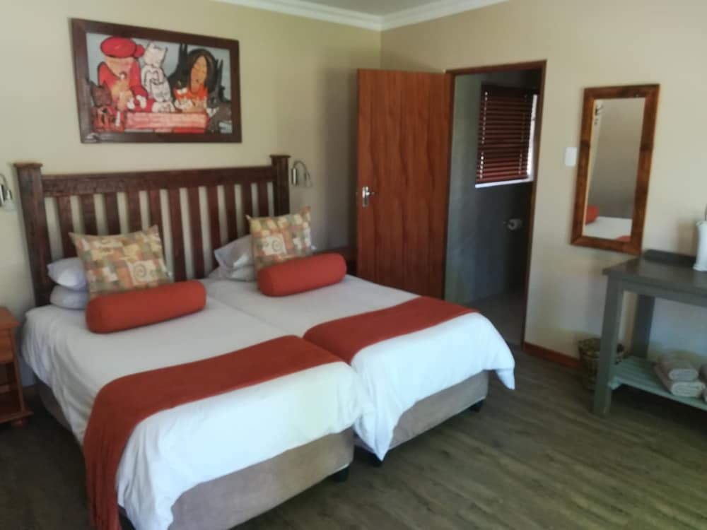 LUXURY ROOM 14 photo 2
