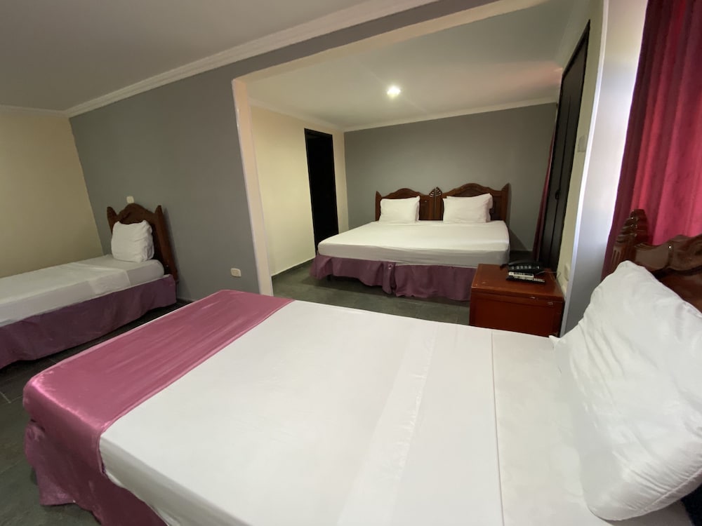 Triple Room, 3 Twin Beds, Non Smoking photo 2