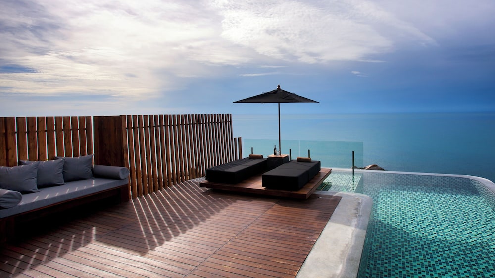 Ocean Front Pool Villa - Photo 15
