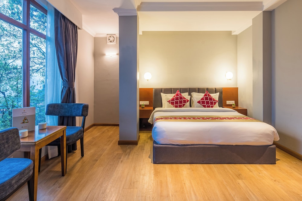 Premium View Room - Photo 4
