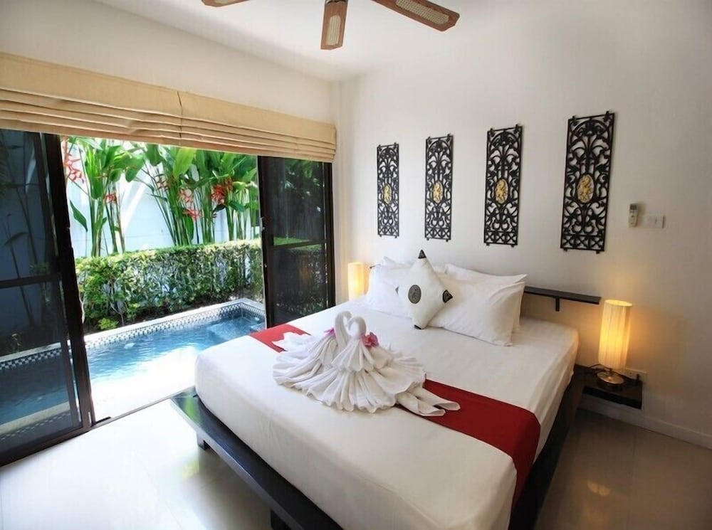 One-Bedroom Villa with a Private Pool