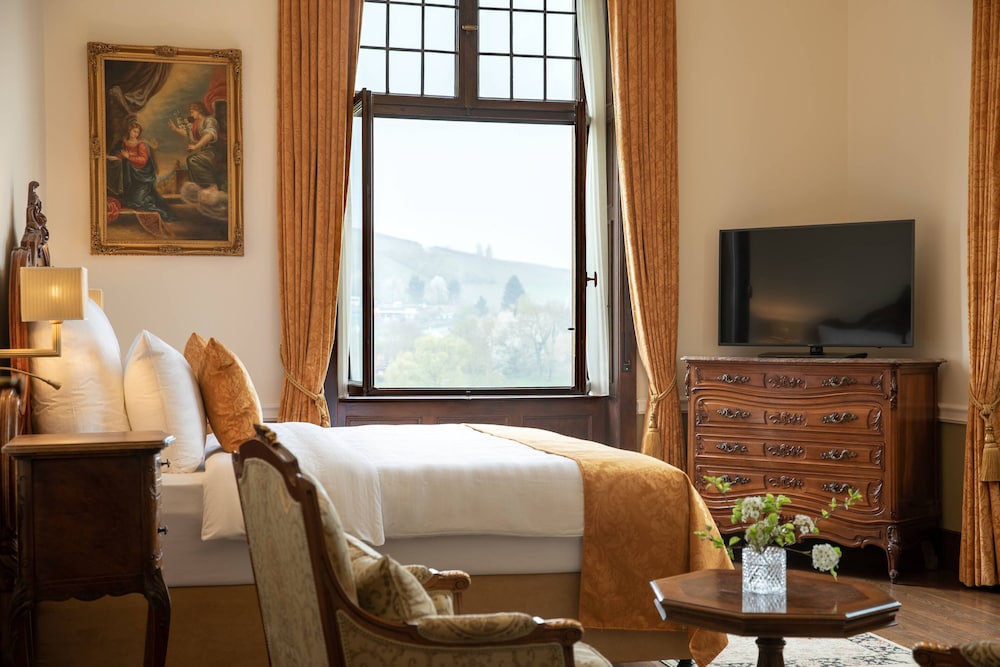 Deluxe Room, 1 King Bed