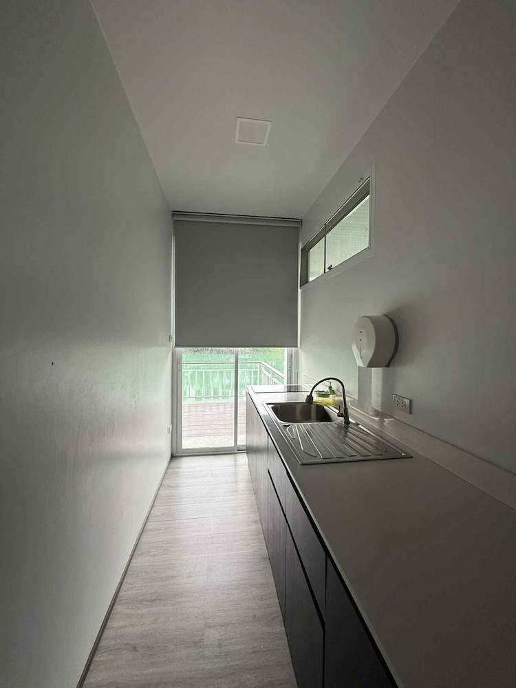 Family Villa, 1 Bedroom, Non Smoking, Patio photo 2