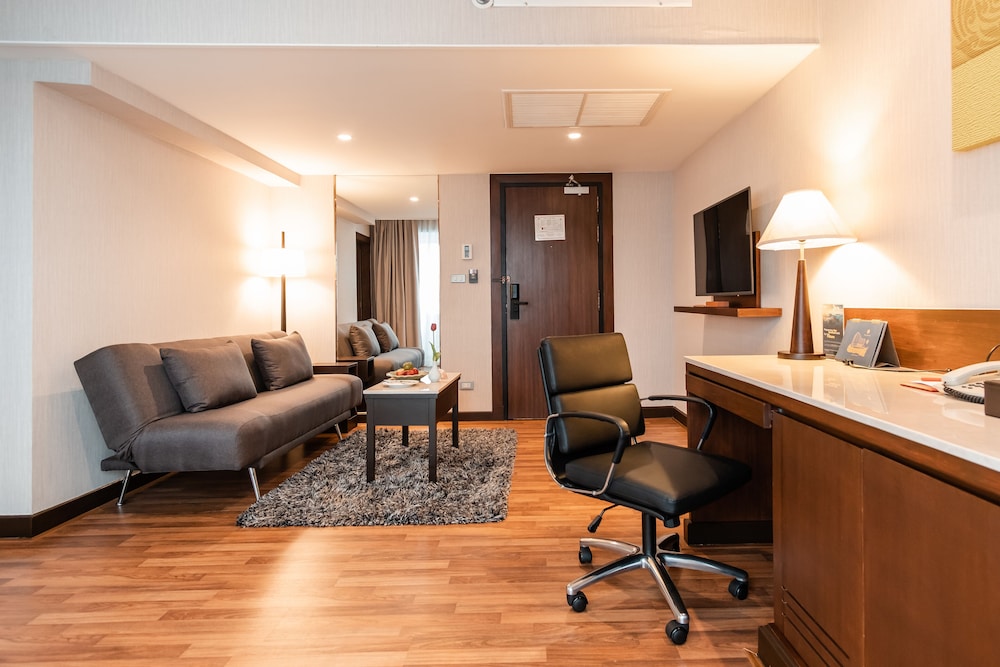 Suite, 2 Twin Beds, Balcony, River View photo 2