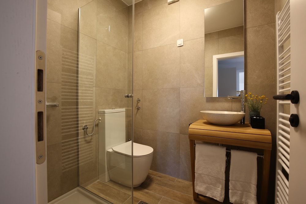 Superior Suite - Photo 3