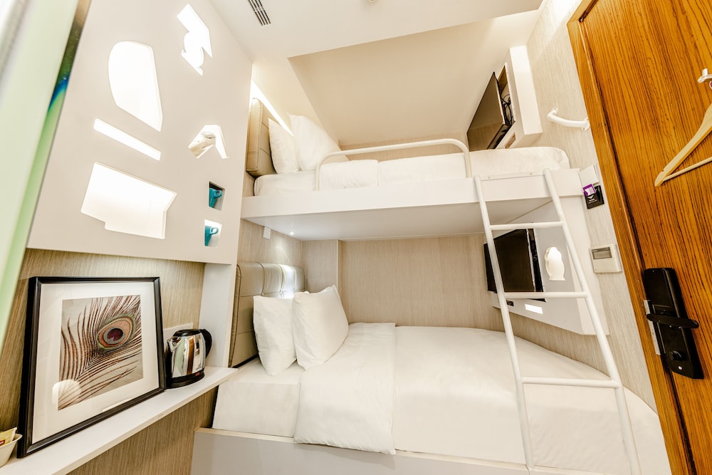 Basic Twin Room