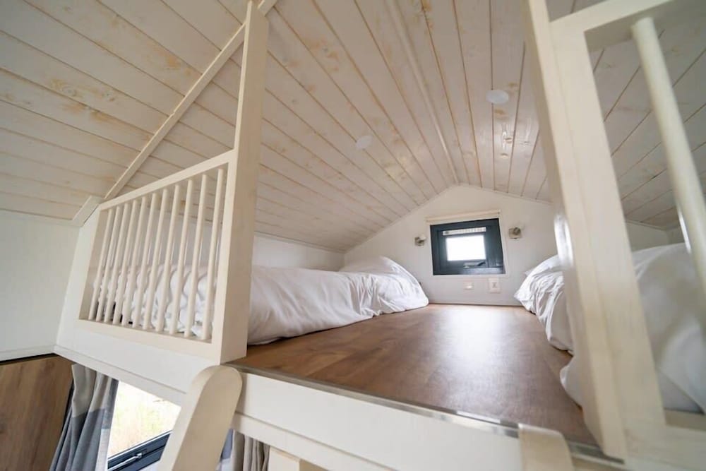 Tiny House 4 photo 3