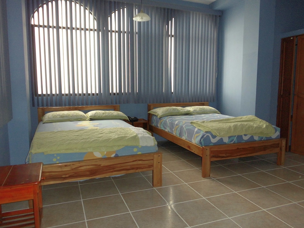 Standard Quadruple Room, 2 Double Beds, Ocean View photo 1
