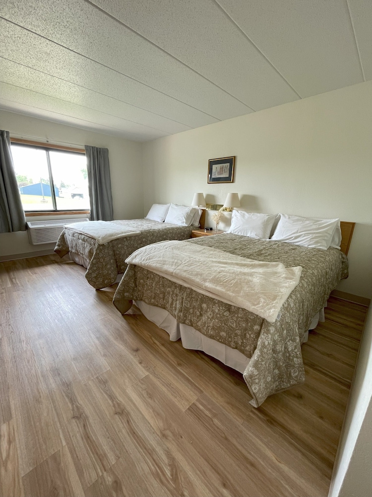 Double Room, 2 Queen Beds