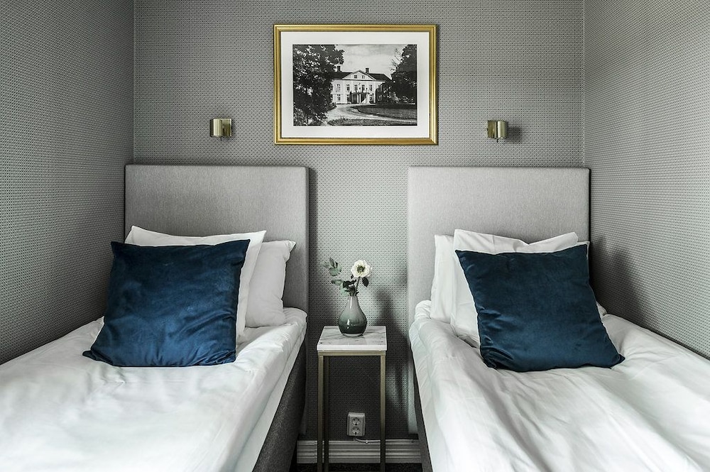 Standard Double Room, 2 Twin Beds