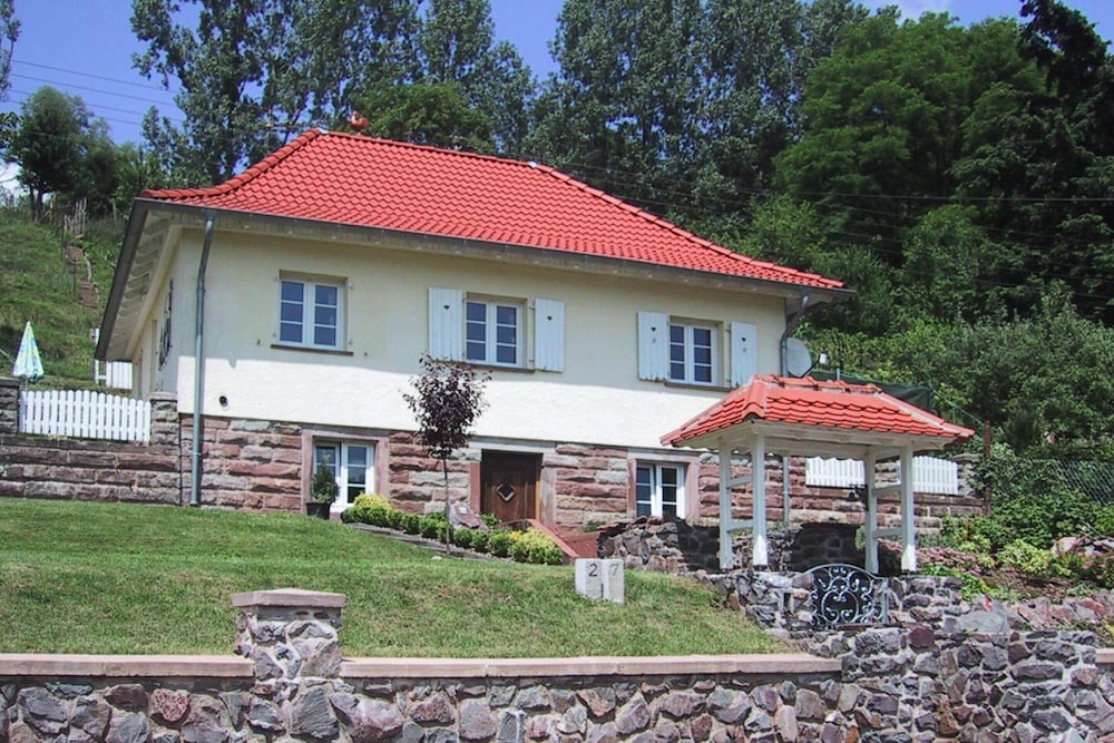 House photo 2