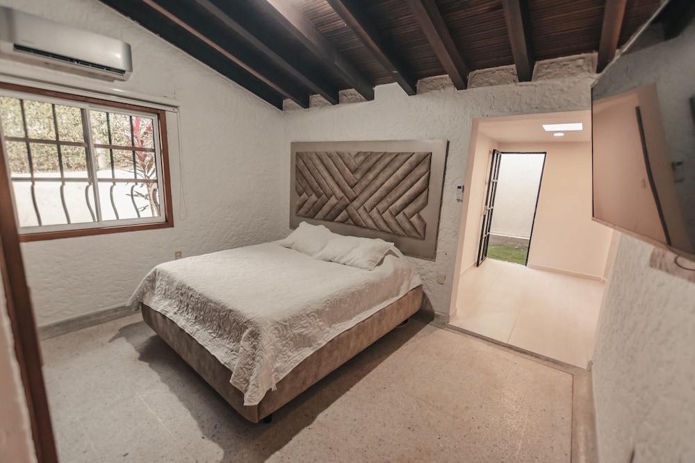 Design Room photo 2