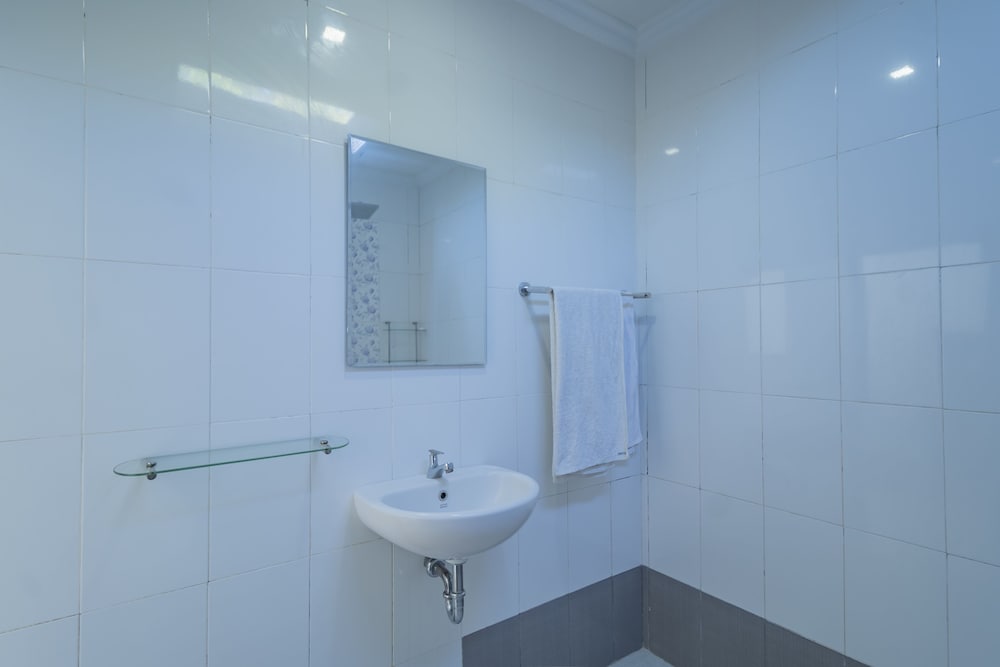Standard Twin Room, 1 Bedroom, Non Smoking, Garden View - Photo 10